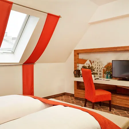 H+ Ξενοδοχείο Λίμπεκ